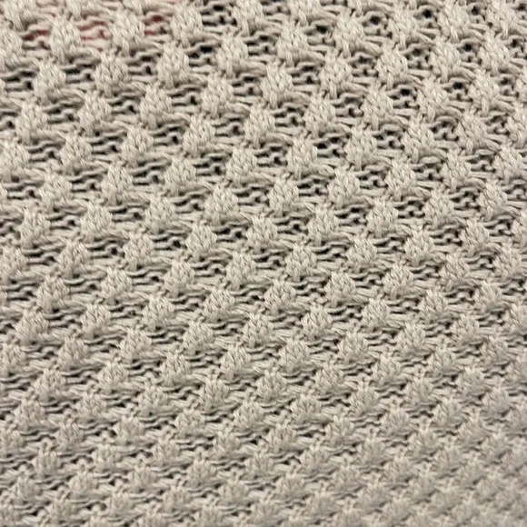 Tight knitted sweater by Isaac Mizrahi - Picture 4 of 5